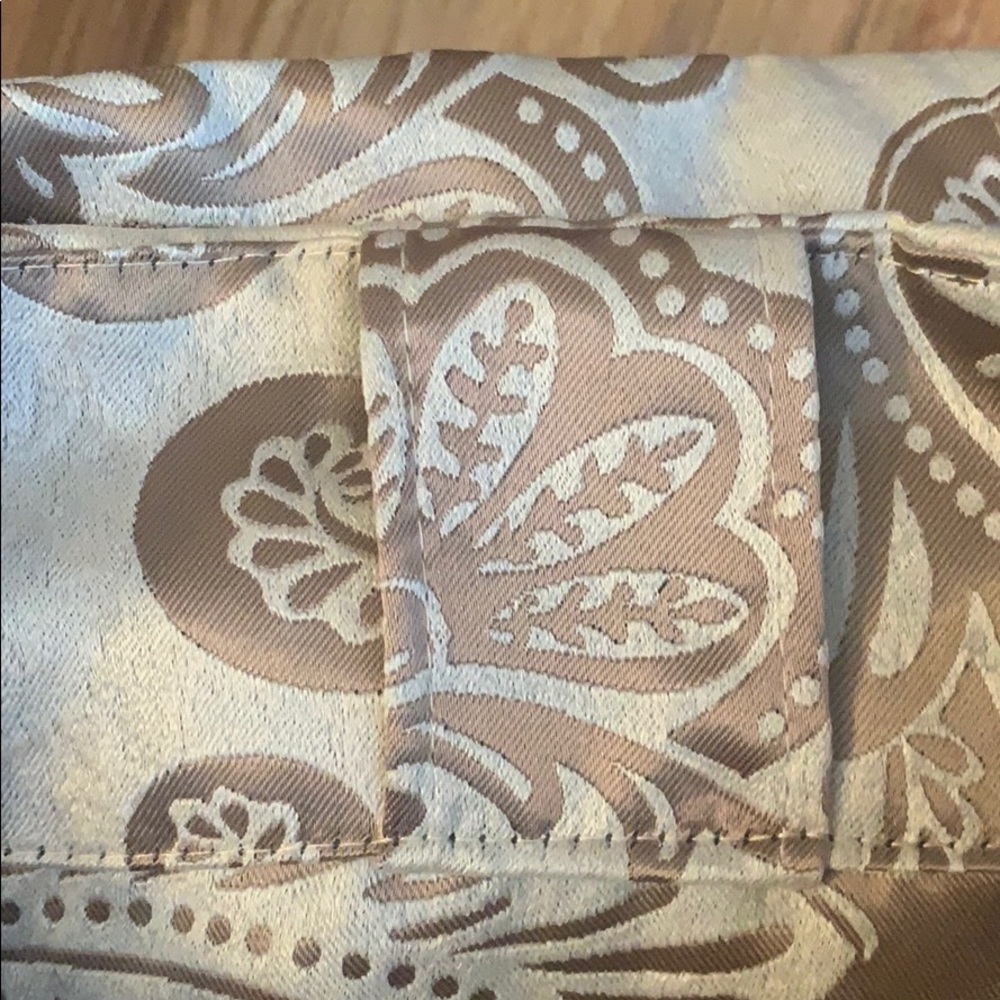 Curtain pair - Picture 2 of 3